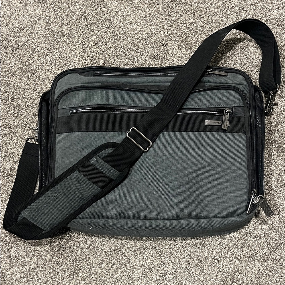 Samsonite Black and Gray Messenger Bag